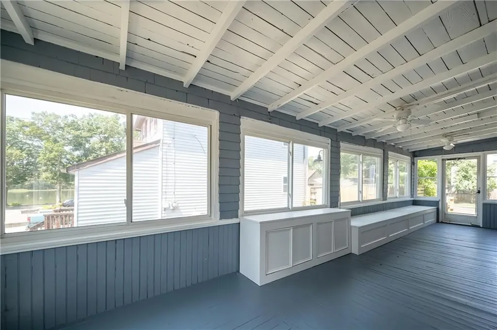 21 Wilcox Street Warwick RI 02889