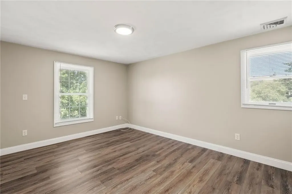 476 Green End Avenue Middletown RI 02842