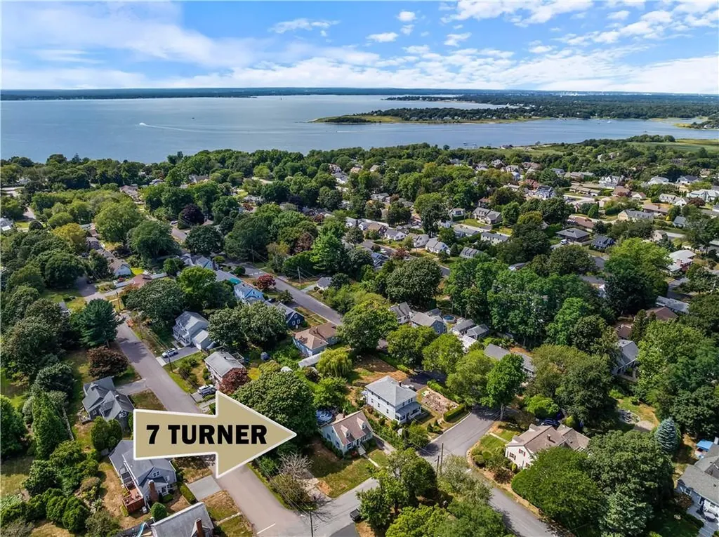 7 Turner Road Bristol RI 02809