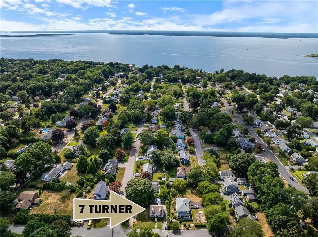 7 Turner Road Bristol RI 02809