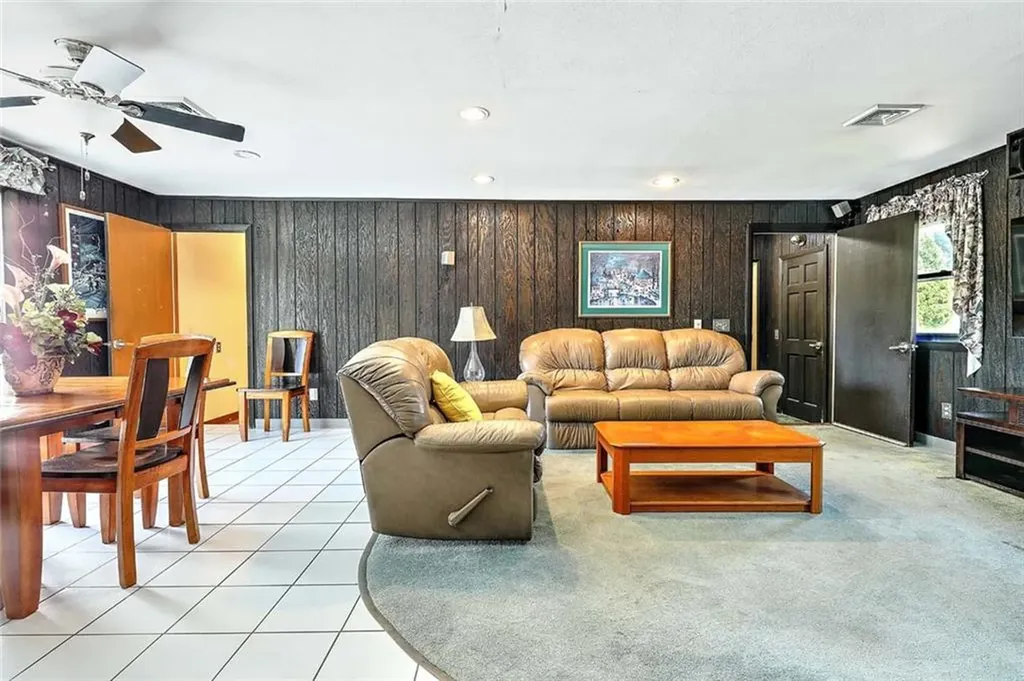 120 Hilton Road Warwick RI 02889