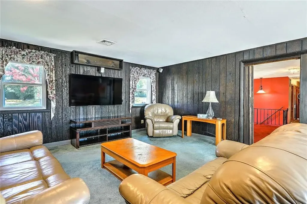 120 Hilton Road Warwick RI 02889