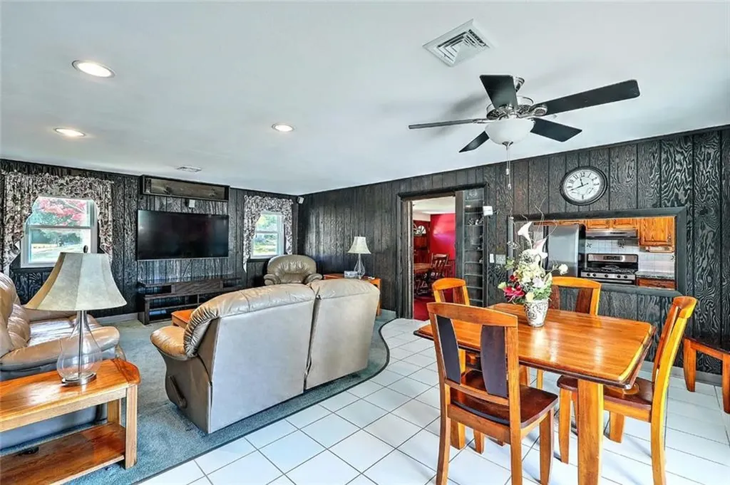 120 Hilton Road Warwick RI 02889