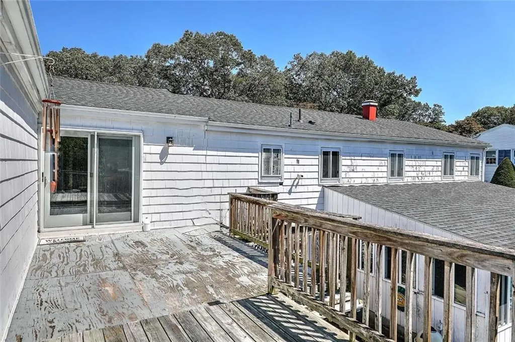 120 Hilton Road Warwick RI 02889