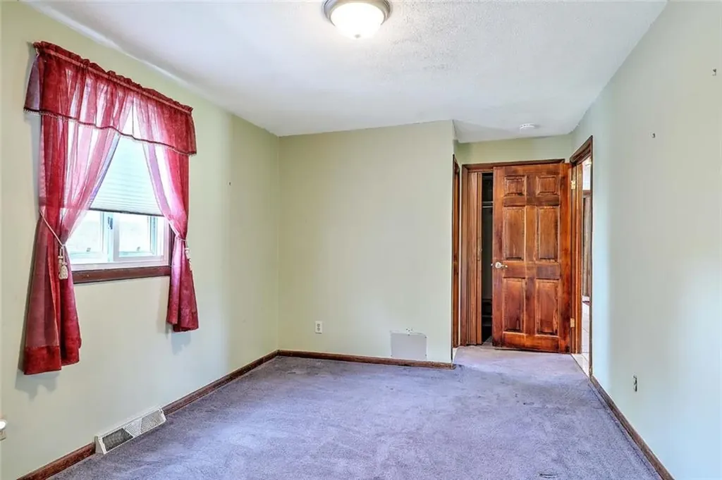 120 Hilton Road Warwick RI 02889