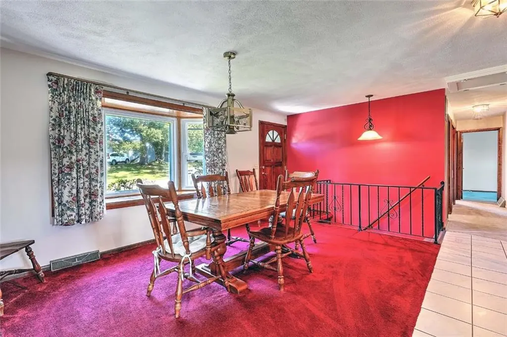 120 Hilton Road Warwick RI 02889