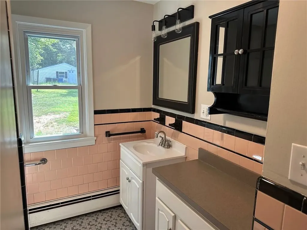36 Crowell Street Cumberland RI 02864