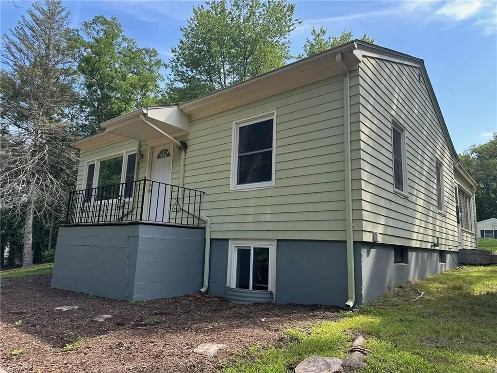 36 Crowell Street Cumberland RI 02864