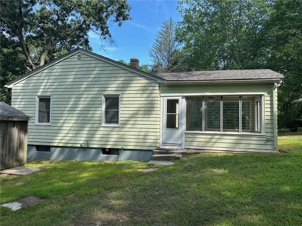 36 Crowell Street Cumberland RI 02864
