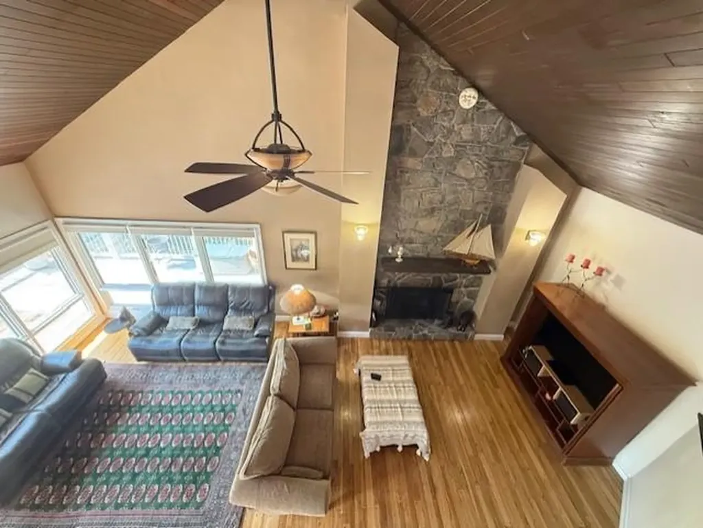 15 Windward Drive Westerly RI 02891