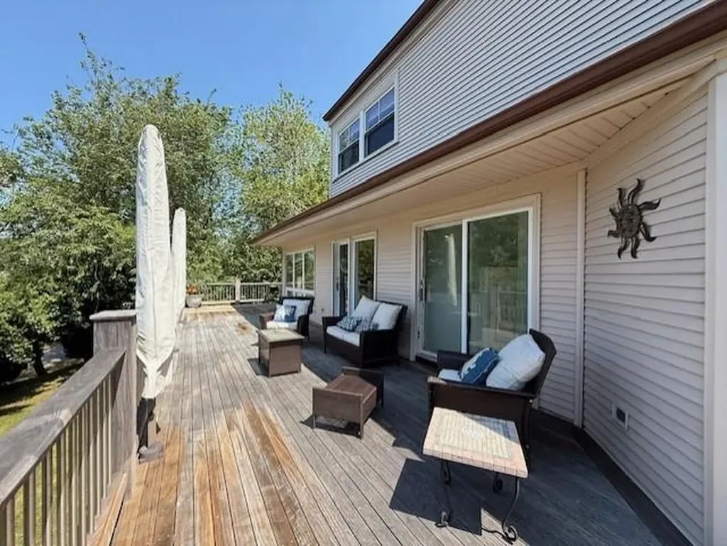 15 Windward Drive Westerly RI 02891