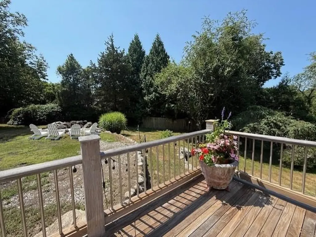 15 Windward Drive Westerly RI 02891
