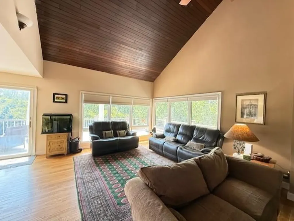 15 Windward Drive Westerly RI 02891
