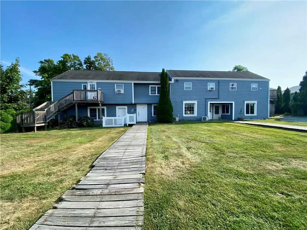 16 Clearview Avenue Portsmouth RI 02871
