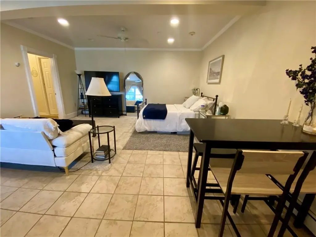 16 Clearview Avenue Portsmouth RI 02871
