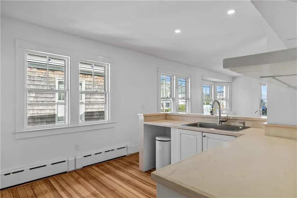 32 Tilley Avenue Newport RI 02840