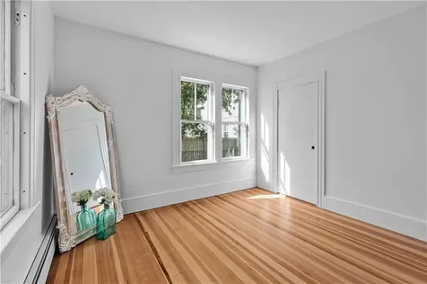 32 Tilley Avenue Newport RI 02840