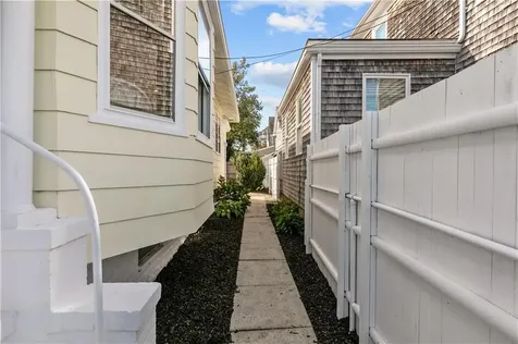 32 Tilley Avenue Newport RI 02840