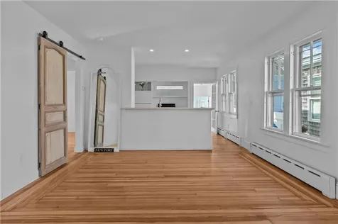 32 Tilley Avenue Newport RI 02840