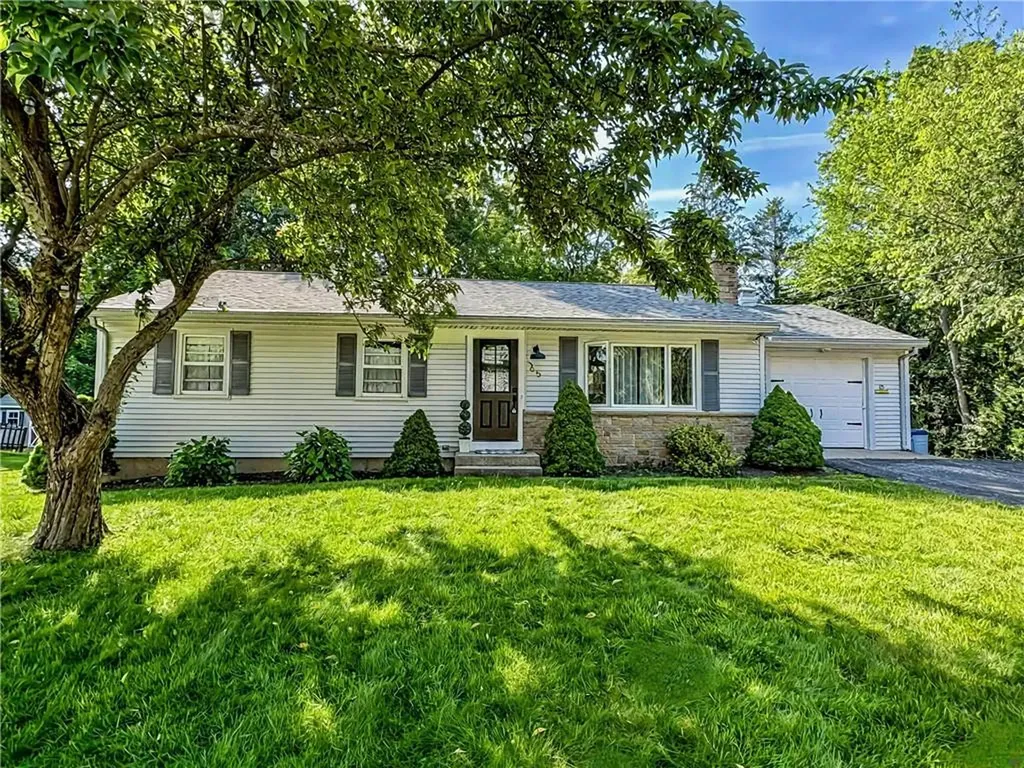65 Bayberry Lane East Greenwich RI 02818