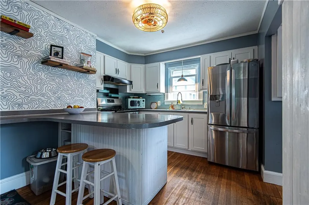 63 Paine Avenue Cranston RI 02910
