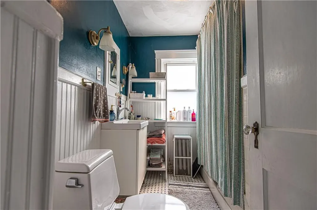 63 Paine Avenue Cranston RI 02910