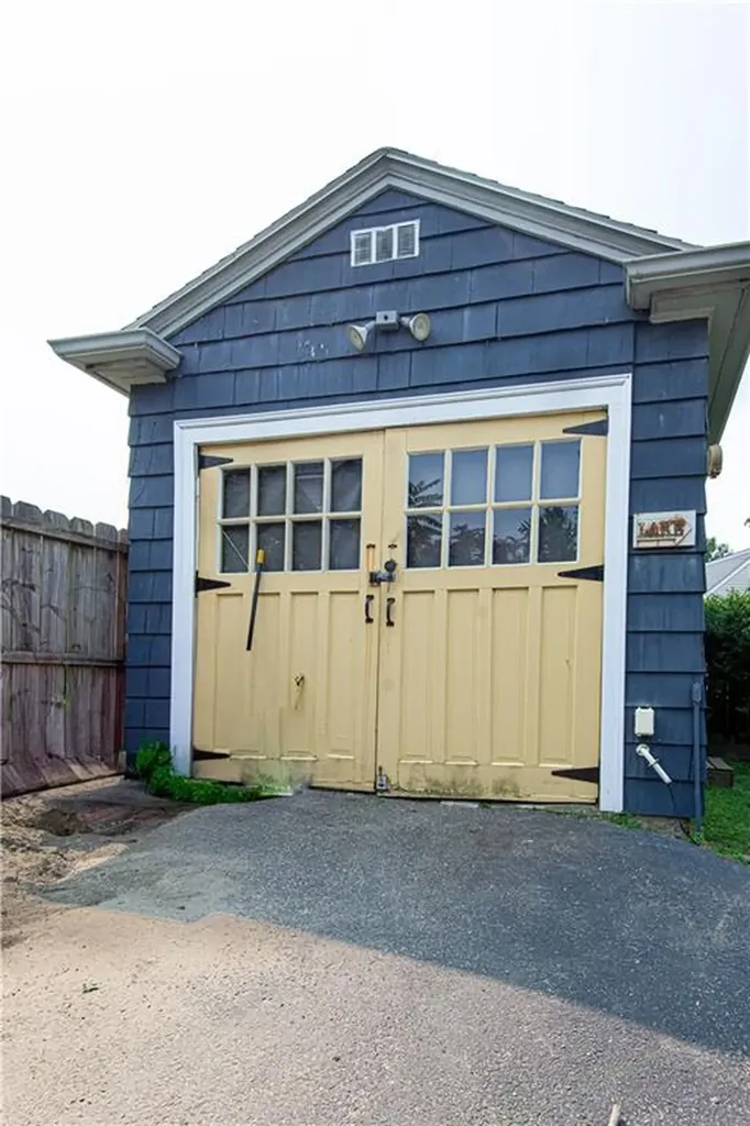 63 Paine Avenue Cranston RI 02910