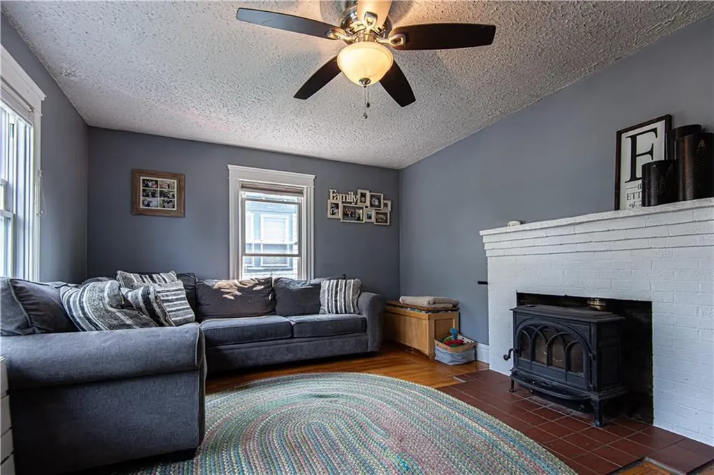 63 Paine Avenue Cranston RI 02910