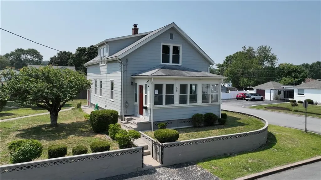 58 Campbell Avenue North Providence RI 02904