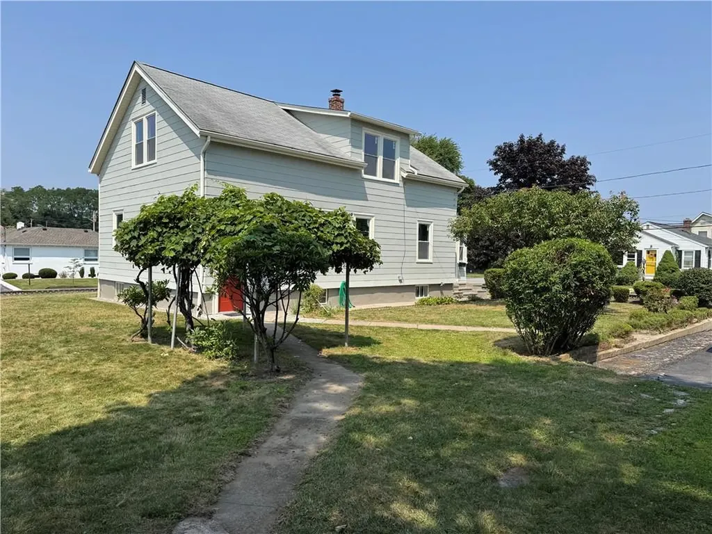 58 Campbell Avenue North Providence RI 02904