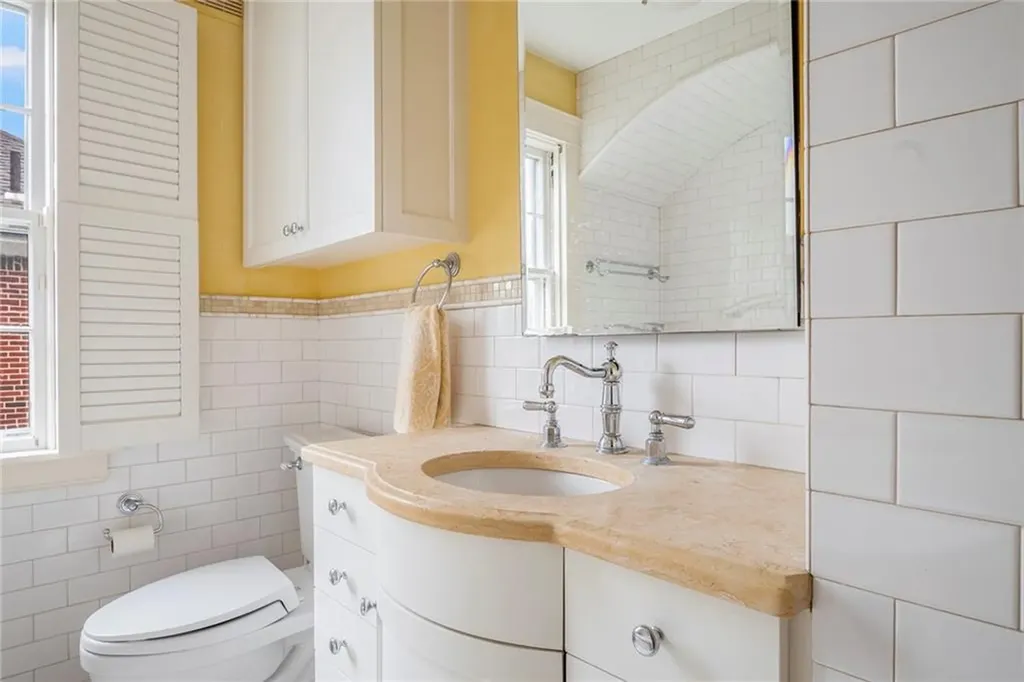 151 Cole Avenue Providence RI 02906