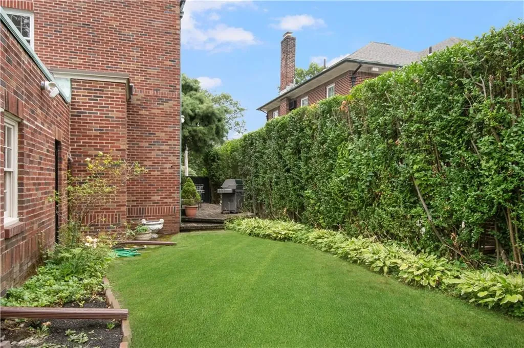 151 Cole Avenue Providence RI 02906