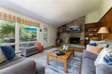 11 Guzeika Road North Kingstown RI 02852