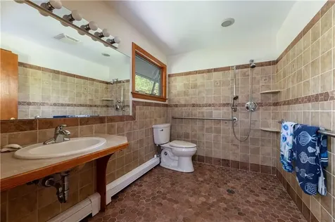 11 Guzeika Road North Kingstown RI 02852