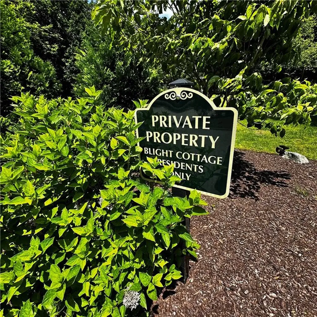 446 Bellevue Avenue Newport RI 02840
