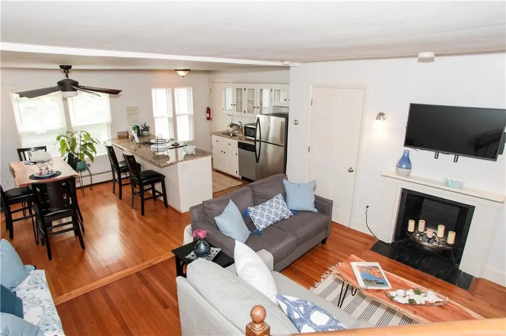 446 Bellevue Avenue Newport RI 02840