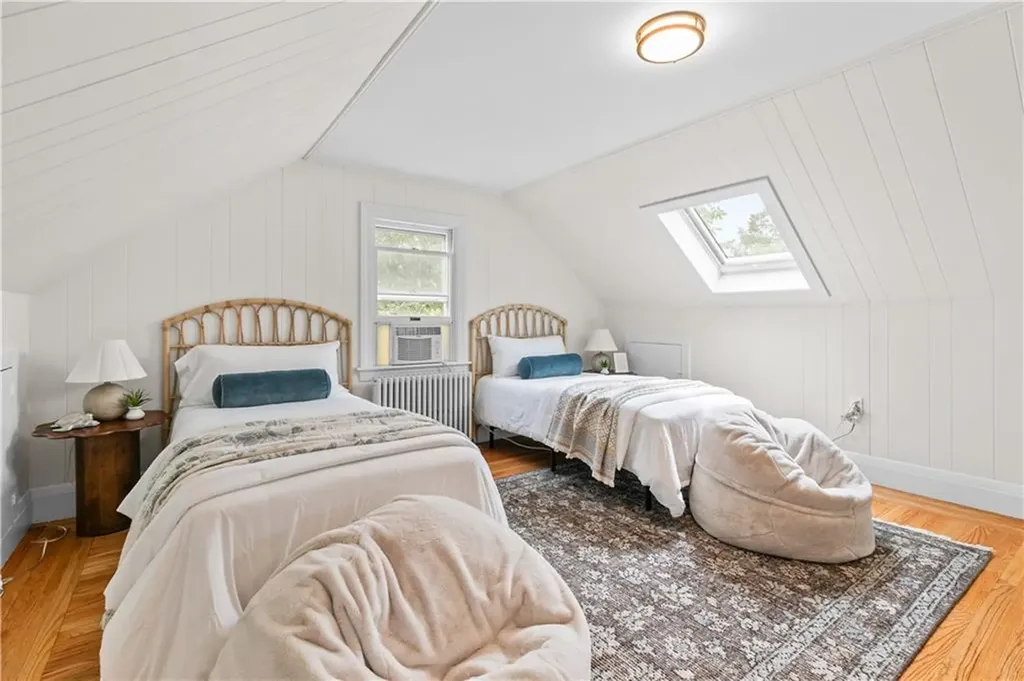 128 Ruggles Avenue Newport RI 02840