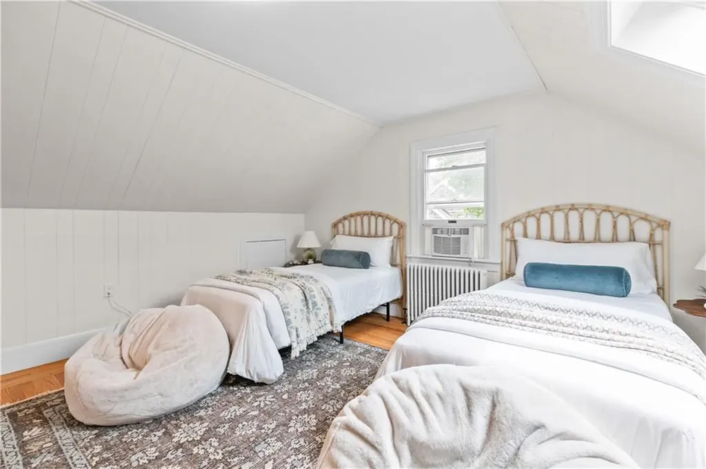 128 Ruggles Avenue Newport RI 02840
