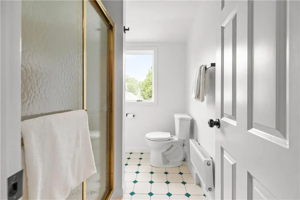 128 Ruggles Avenue Newport RI 02840