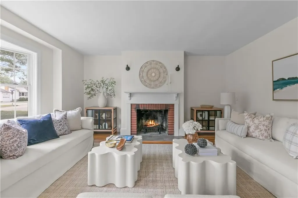 128 Ruggles Avenue Newport RI 02840