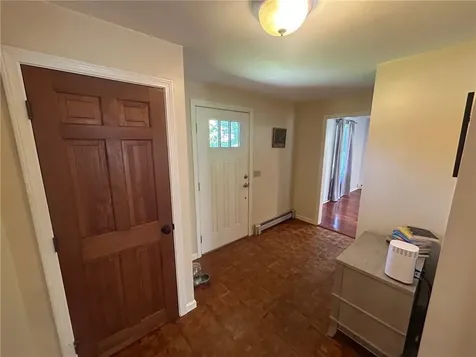 61 Candlewood Drive North Kingstown RI 02852