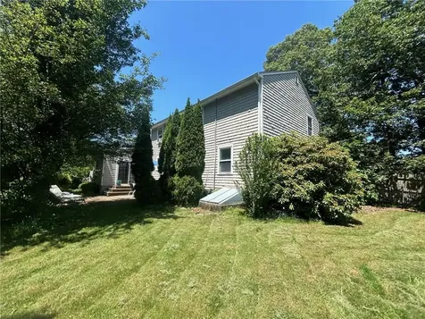 61 Candlewood Drive North Kingstown RI 02852
