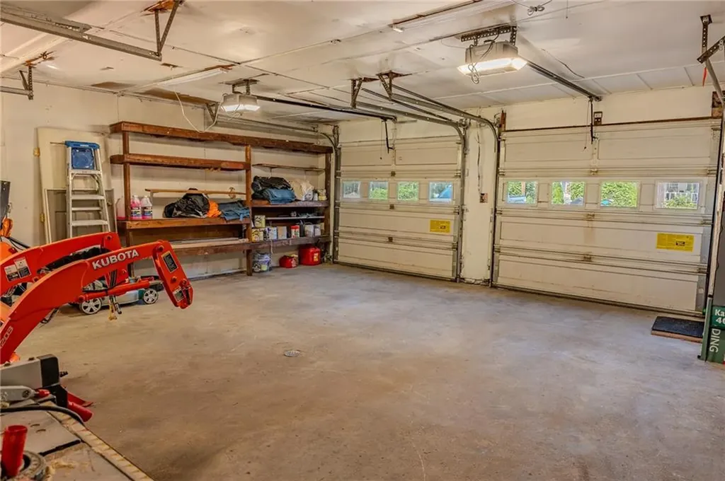 726 Washington Street Coventry RI 02816