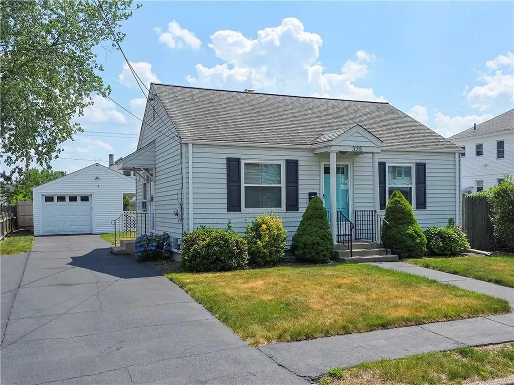 335 Evergreen Street Pawtucket RI 02861
