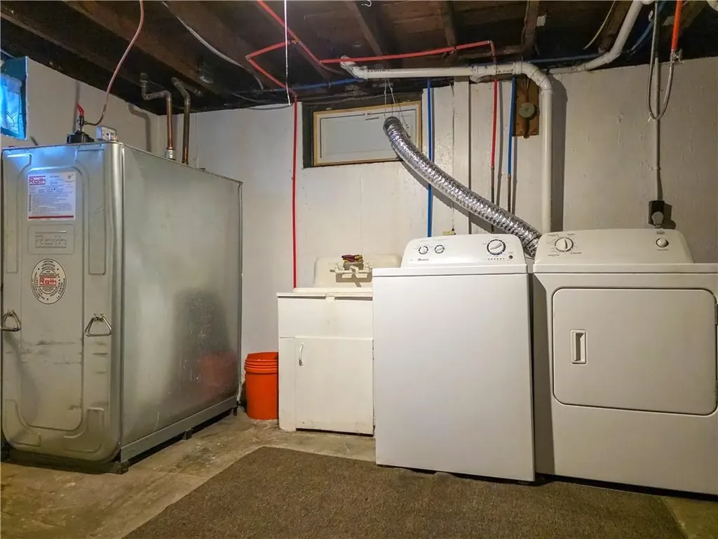 335 Evergreen Street Pawtucket RI 02861