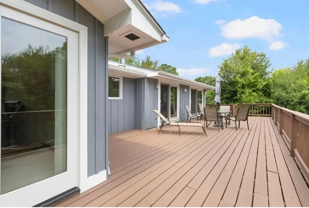 59 Lakewood Drive Narragansett RI 02882