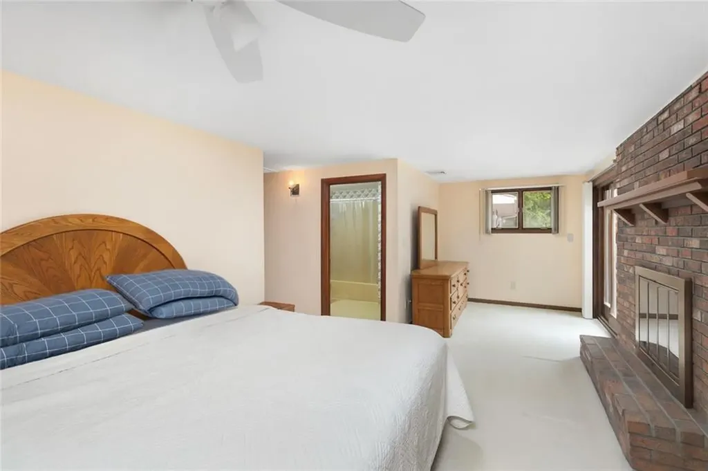 59 Lakewood Drive Narragansett RI 02882