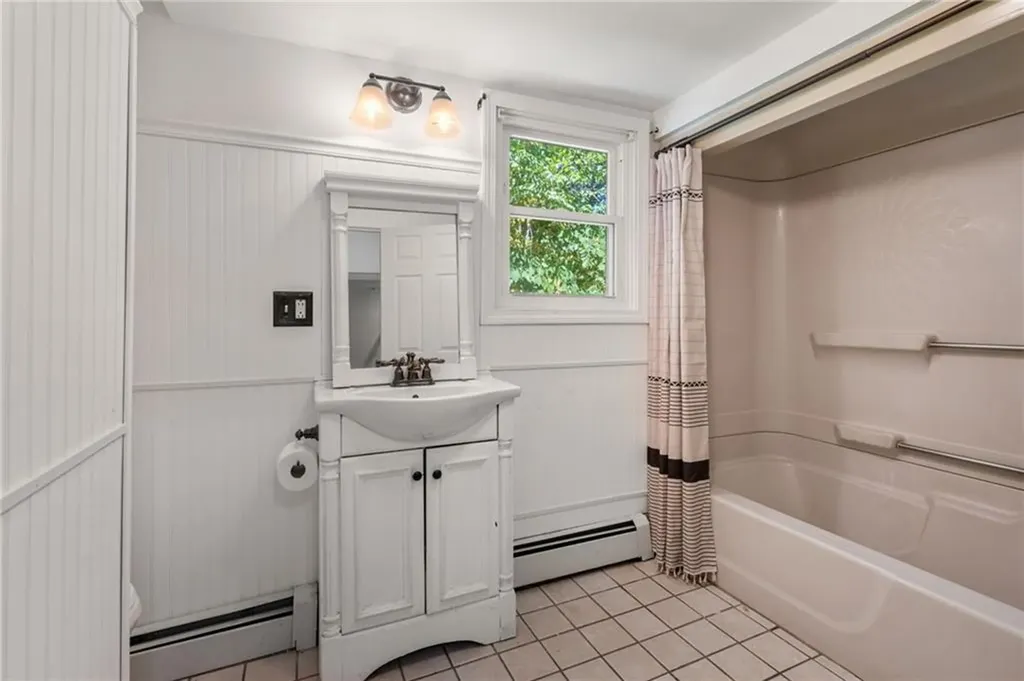 180 Leigh Road Cumberland RI 02864