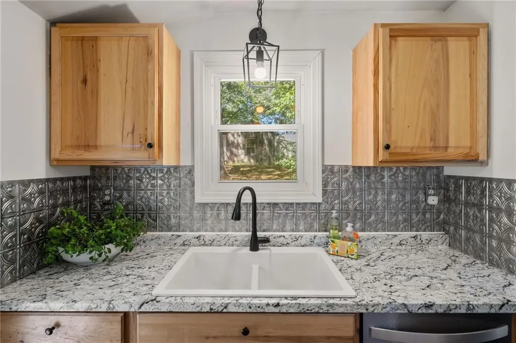 180 Leigh Road Cumberland RI 02864