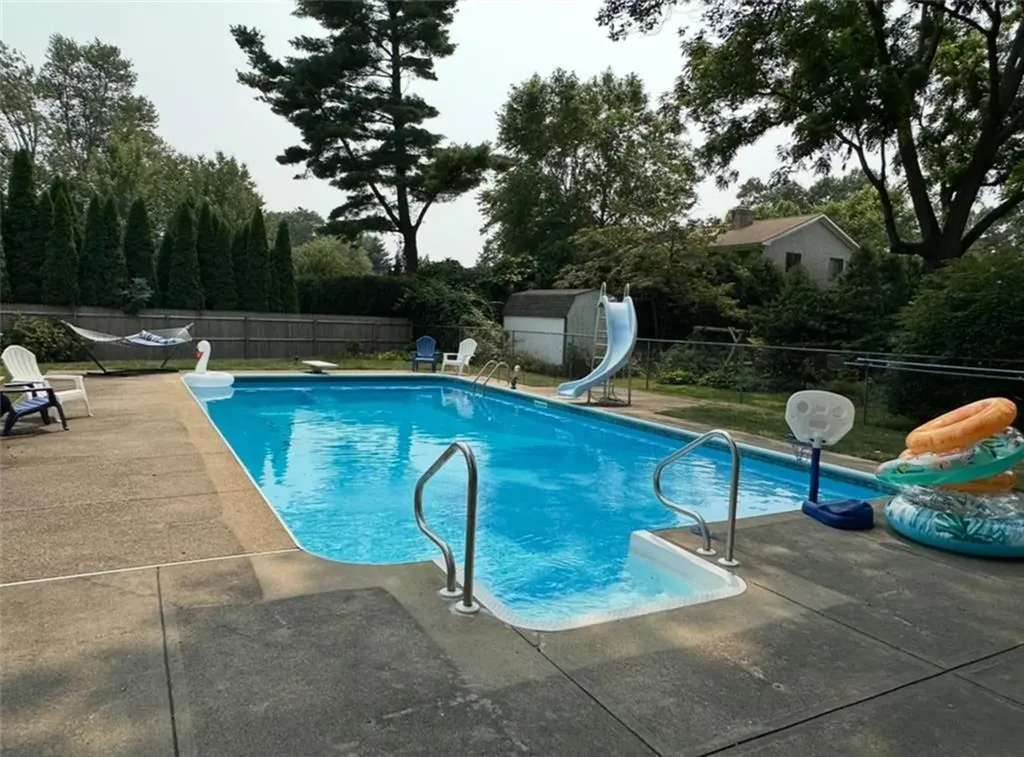 66 Foxglove Drive Cranston RI 02920